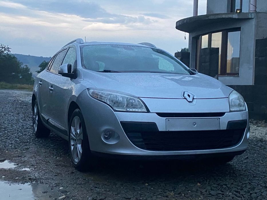 RENAULT Megane 2011 — imagine 4