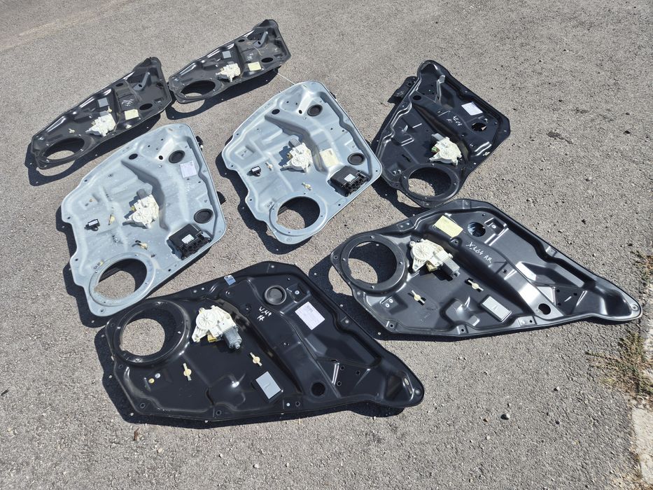 Стъклоповдигач Мерцедес ГЛ Х164 МЛ W164 Mercedes GL ML стъкло