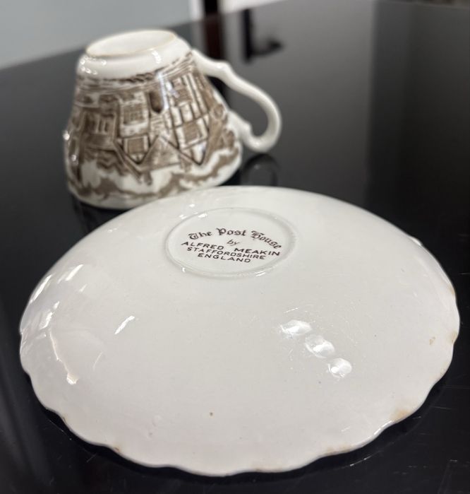 Винтидж английски порцеланов сет за чай/кафе