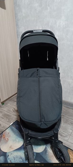 Продам детскую коляску