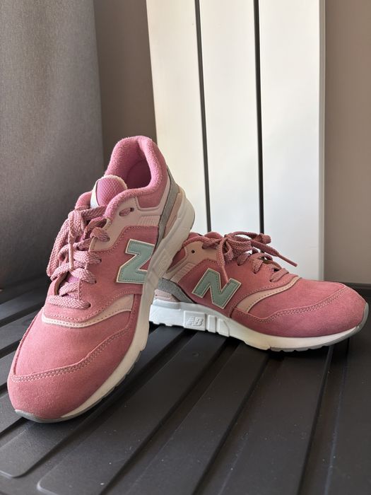 New Balance 997H Розови
