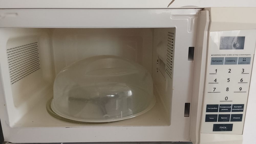 Микроволновая печь