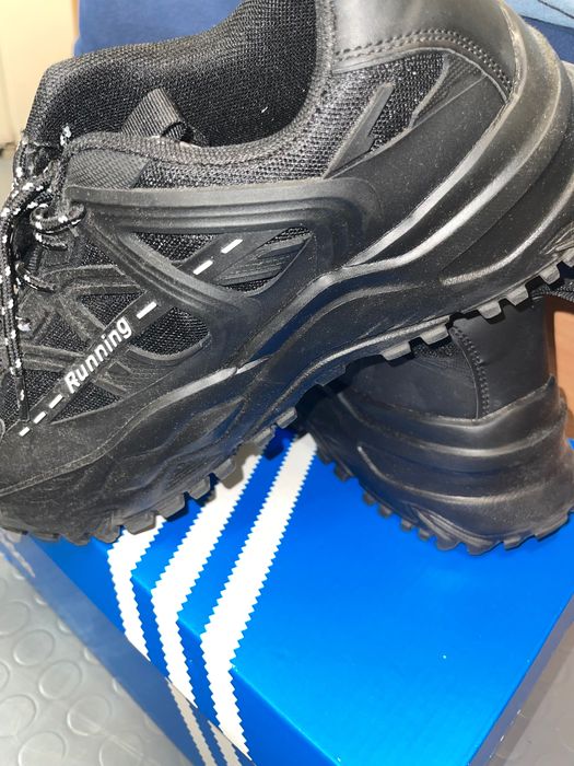 Чисто нови обувки UNISEX