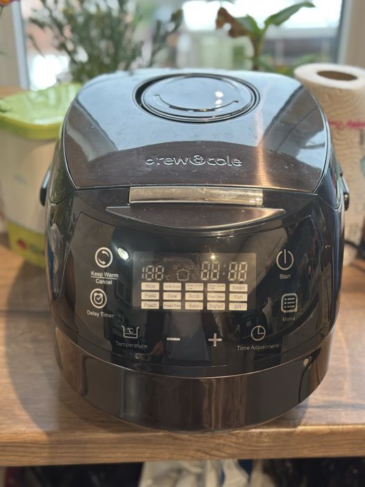 Чисто нов Мулти Кукър