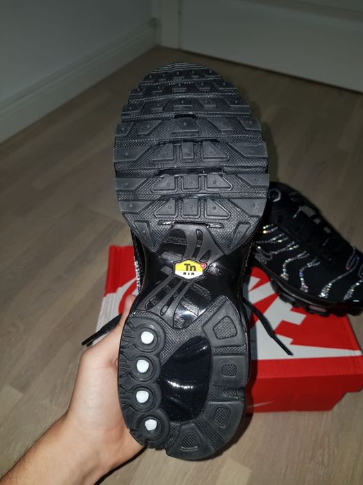 nike tn swarowski