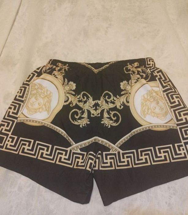 Sort Versace mărimea s