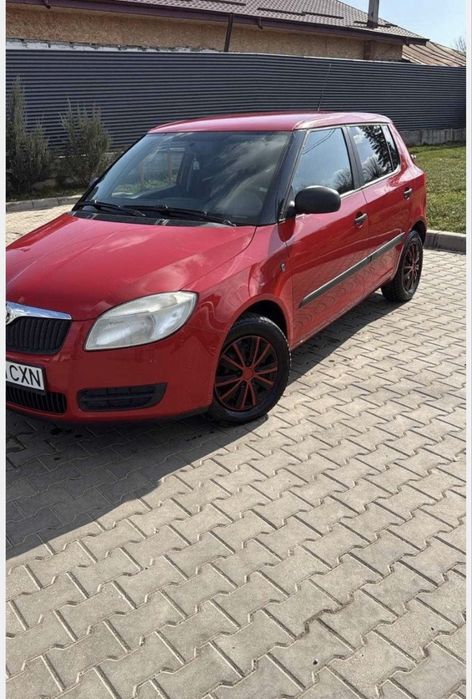 SKODA Fabia 2010 — imagine 5