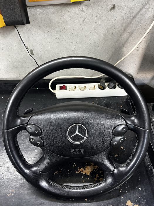 Сив,АMG волан с пера,Махагонов волан мерцедес w219,209,211 e,clk,cls