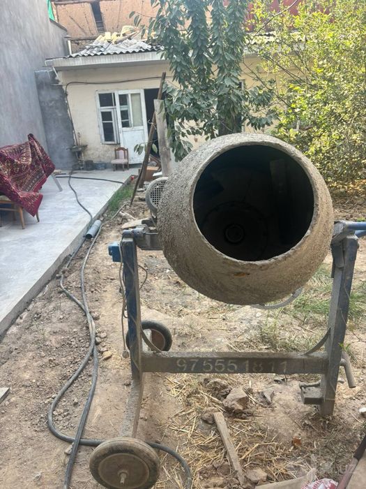 Beton aralashtirgich (бетономешалка) sotiladi