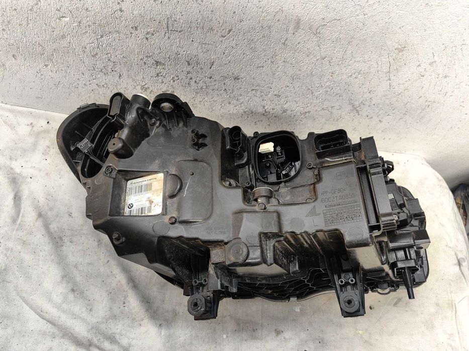 Оригинални  фарове Ляв Десен  БМВ  BMW X3 X4 G01 G02 Adaptive Led