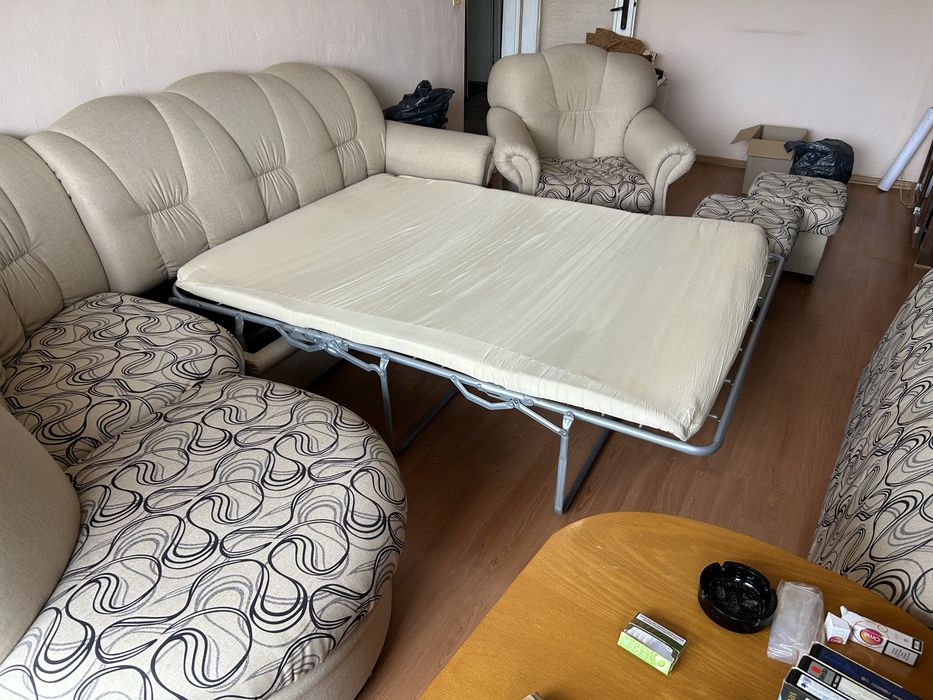 Продавам холова гарнитура