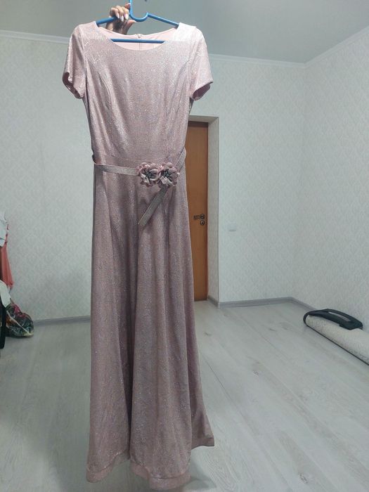 Продам платье, новое