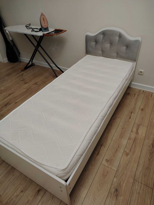 Кровать одноместная