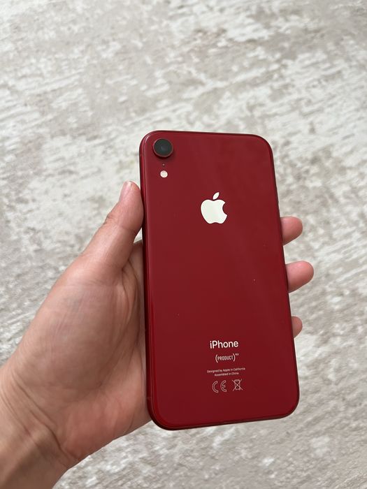 Продам Iphone XR red 64 гб