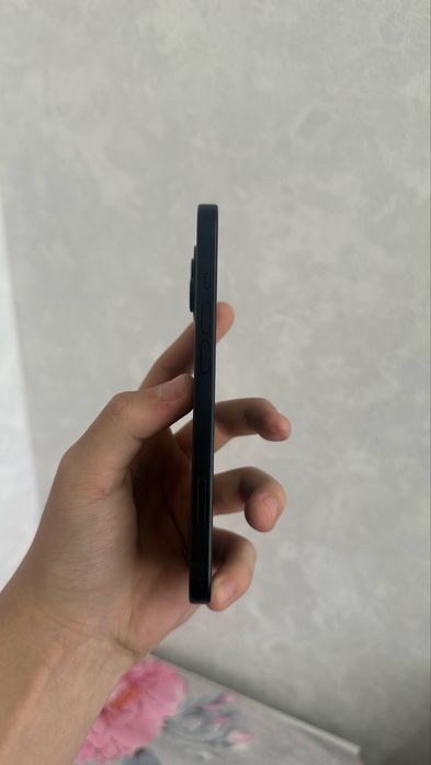 Айфон 15/128/100