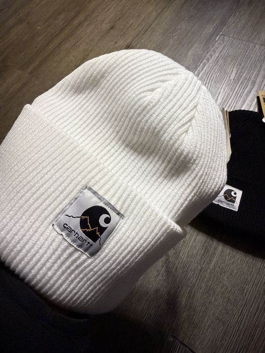 Caciula Fes Carhartt noua/new