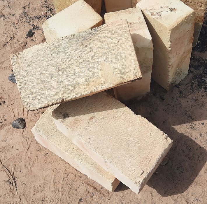 Пишган гишт. Кирпич полтора. Pishgan gisht