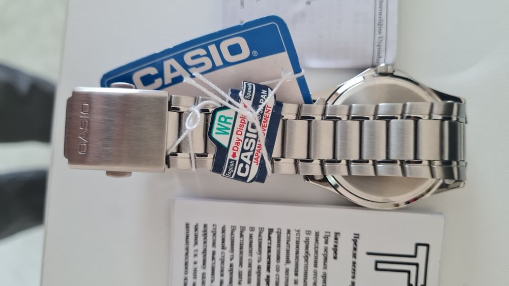 Наручные часы Casio