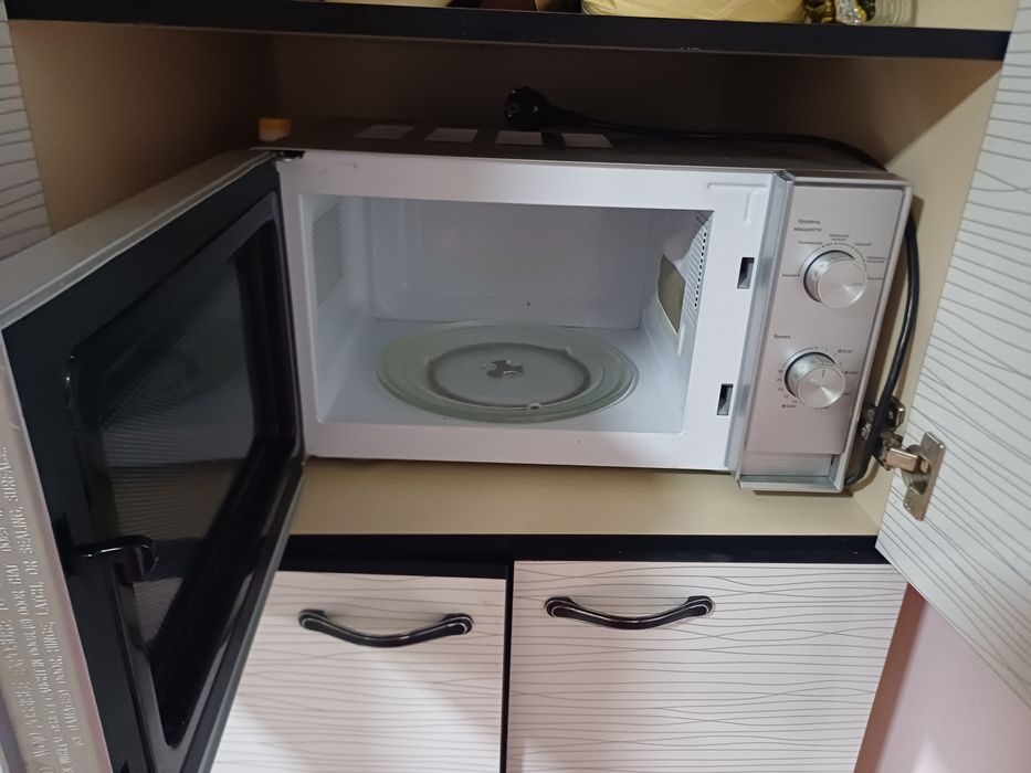 Продается микроволновка BEKO