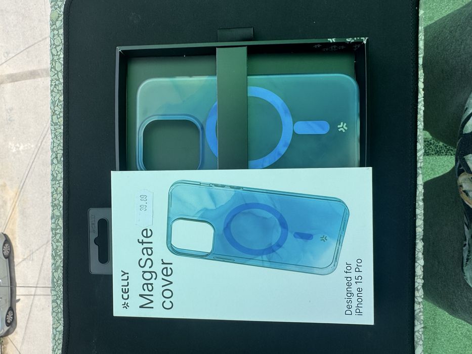 Кейсове за iPhone 15 PRO