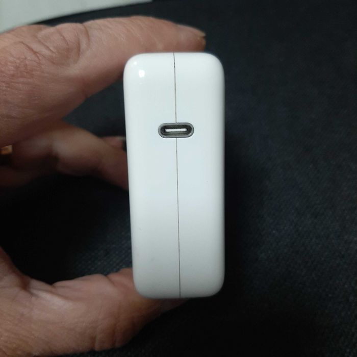 Оригинално Зарядно за лаптоп APPLE 20.3V/3A, 9V/3A or 5V/2.4A 61W