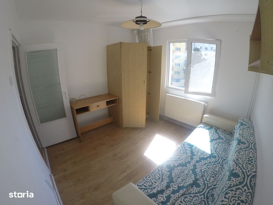 Vand apartament 3 camere Manastur