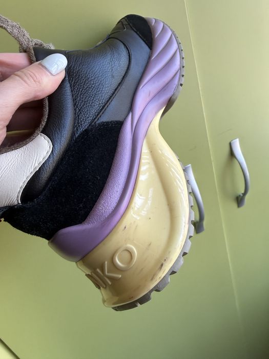 Маратонки  pinko