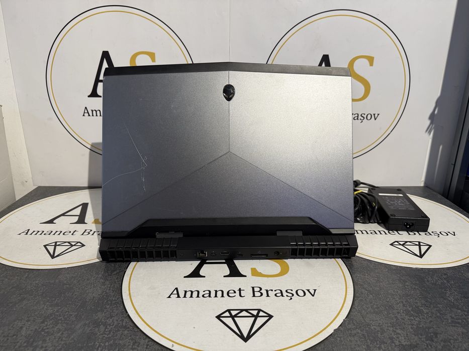 Laptop Gaming Alienware M17 R4 i7 16Gb Ram GTX 1070 8Gb