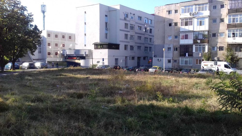 inchiriez sau vnd 862 MP in centrul Slatinei