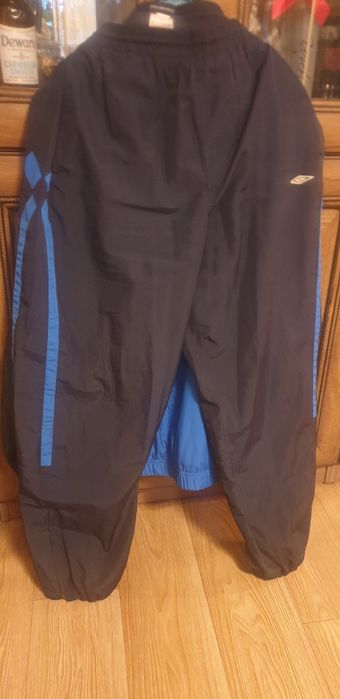 Кастюм спортивный