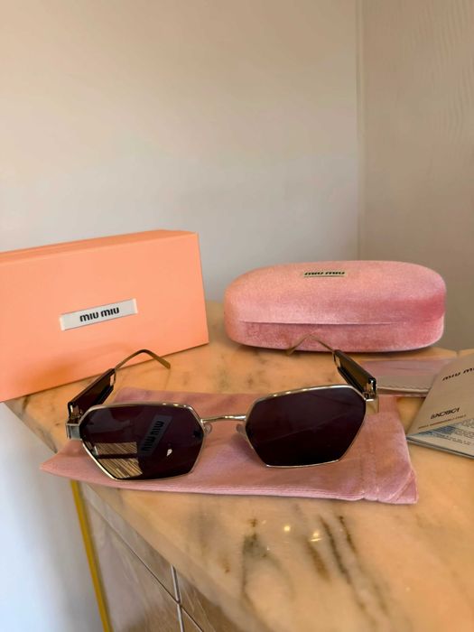 Ochelari de soare Miu Miu//Premium