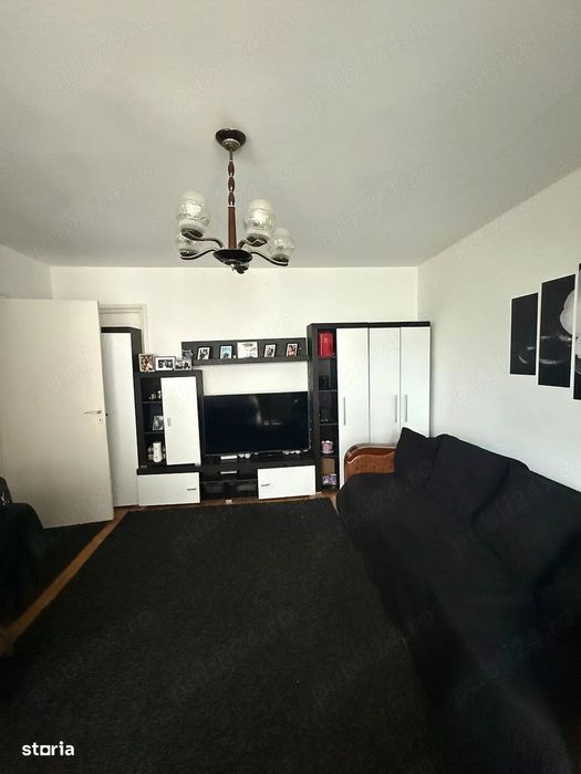 Tudor-   Apartament 3 camere - strada MOLDOVEI