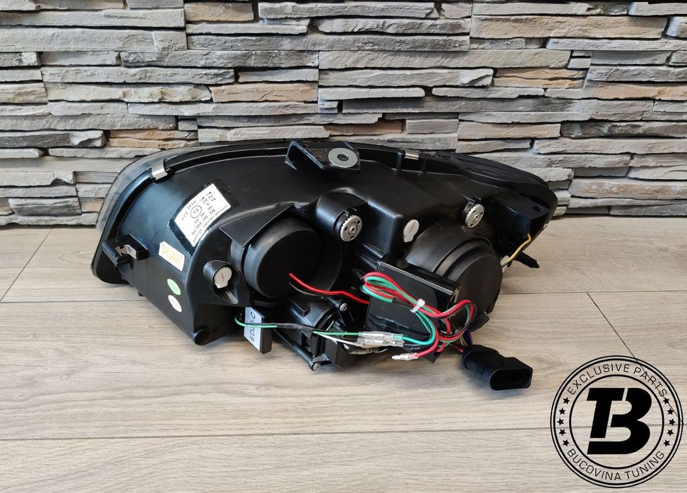 Faruri LED Dayline compatibile cu Audi A4 B7