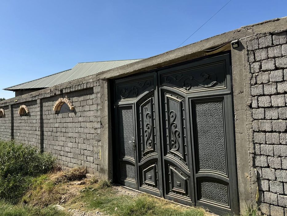 Hovli sotiladi o'zimniki