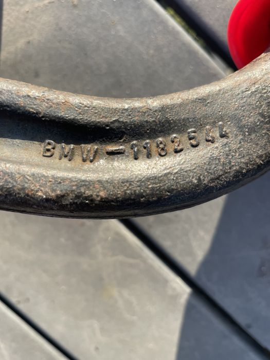 Ябълка за теглич бмв е36 комби