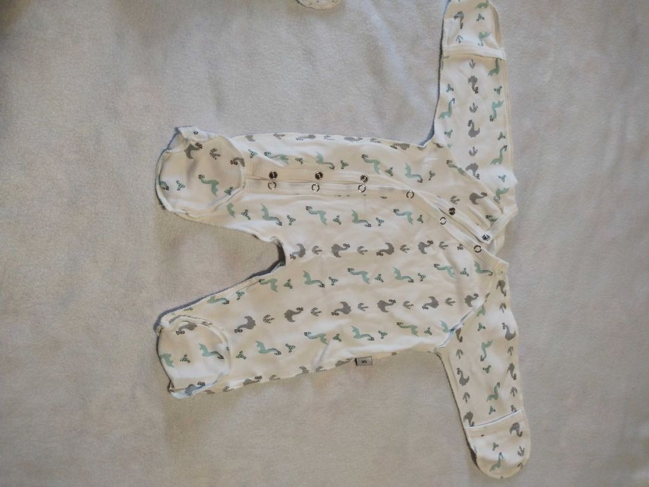 Одежда для новорожденных