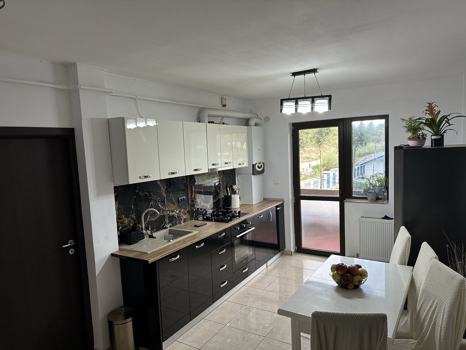 Apartament zona Hlincea