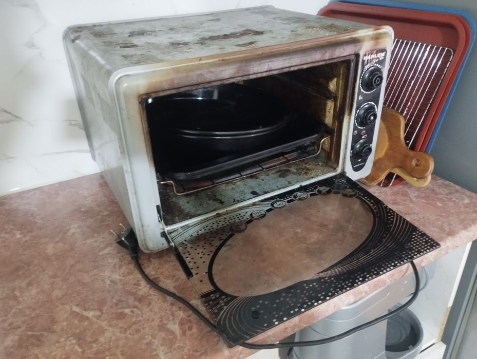 Морозильник и чудо печка 5000
