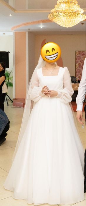 Продаётся шикарное свадебное платье