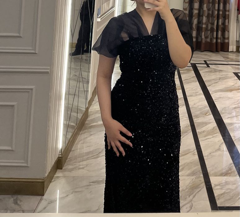 Вечерние платья черный
