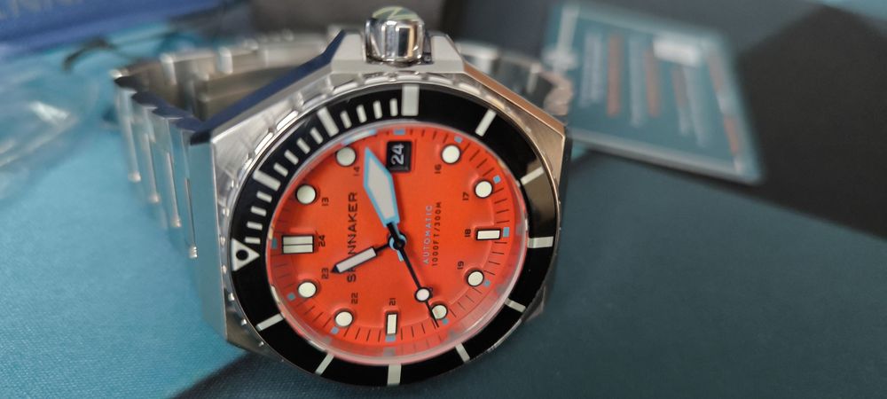 Spinnaker Dumas Tangerine Diver