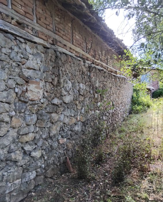 Продава се Къща в с. Фролош, Област Кюстендил - 200 кв.м за 110 €/кв.м - Снимка #1