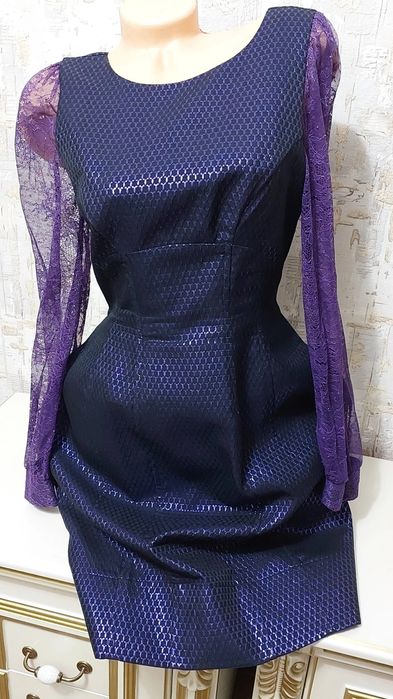 Продам шикарные  платья