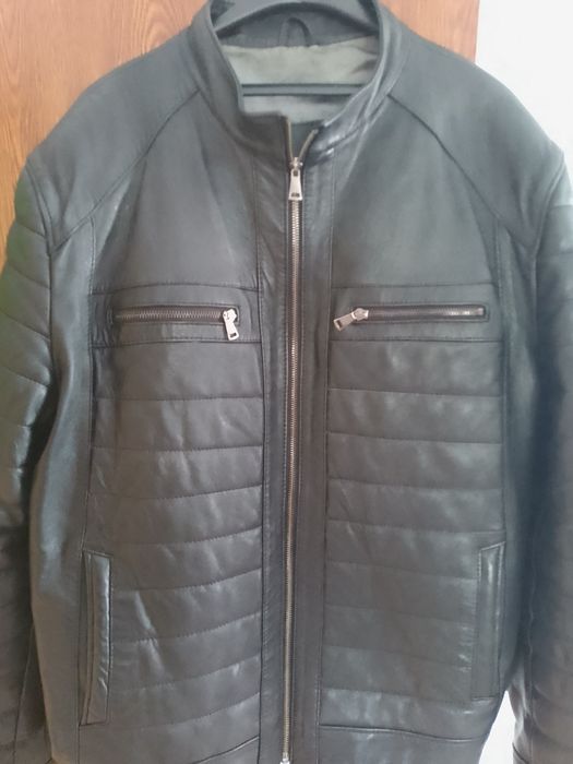 Geacă bărbătească din piele naturală de calitate superioară