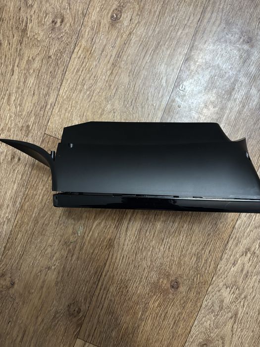 Продам переходную рамку под планшет 9дюймов приора 2