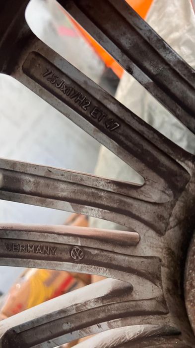 Оригинални джанти с гуми за   Volkswagen