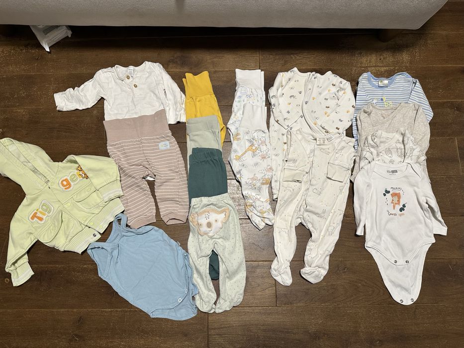 Лотове дрехи за бебе момче  0-6 месеца