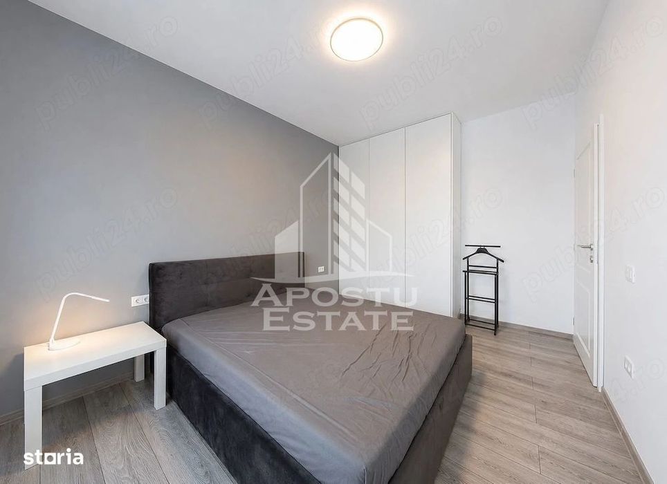 Apartament cu 2 camere de inchiriat, loc de parcare, Dumbravita