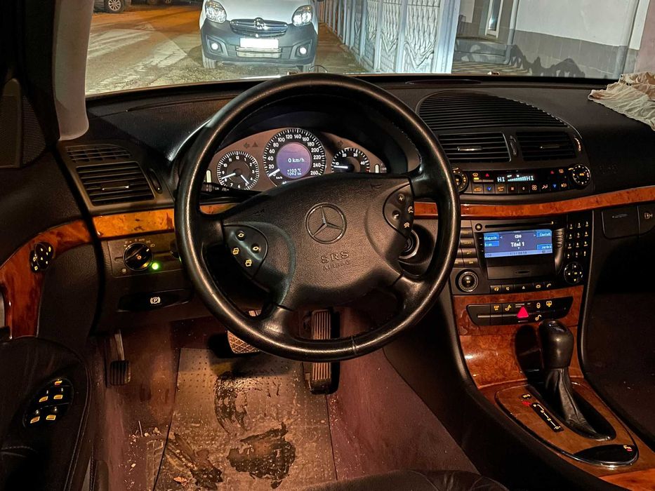 Mercedes E-Class E320 CDI Elegance Vand sau Schimb