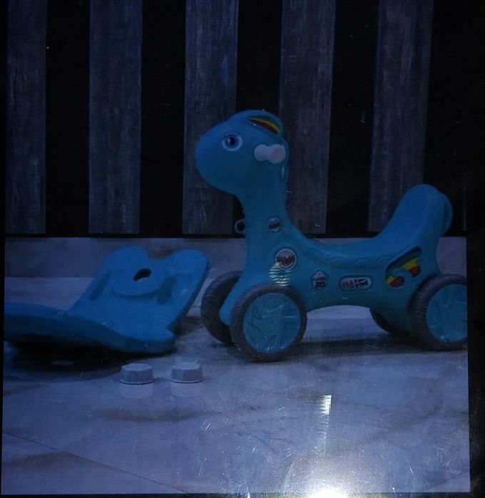 Даставка бесплатная. Лошадка каталка